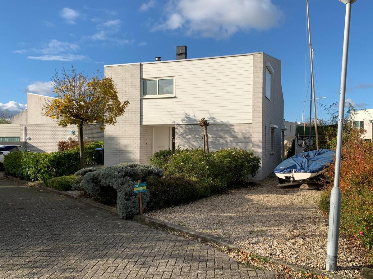 Vakantiewoning Direct Aan Het Veerse Meer Kortgene Exterior photo